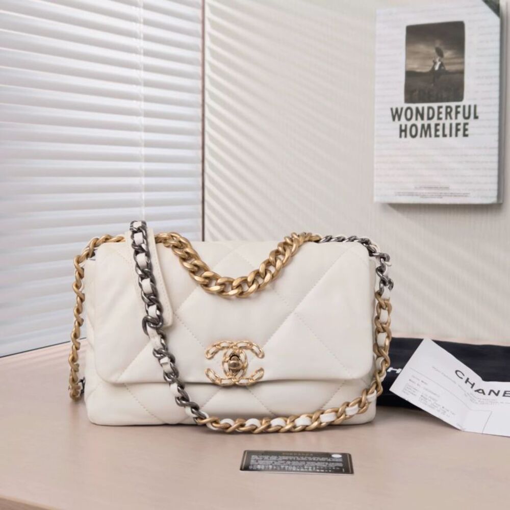 Chanel Women Pre-Loved Bag Very Good Condition
